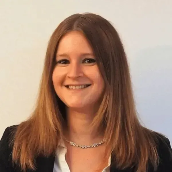 Jasmin Weichel, Versicherungen & Immobilien im Makler-Center Wolfstein